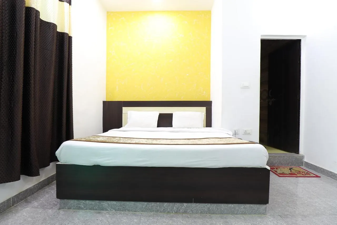 Taj 3 Start Hotel Agra  India