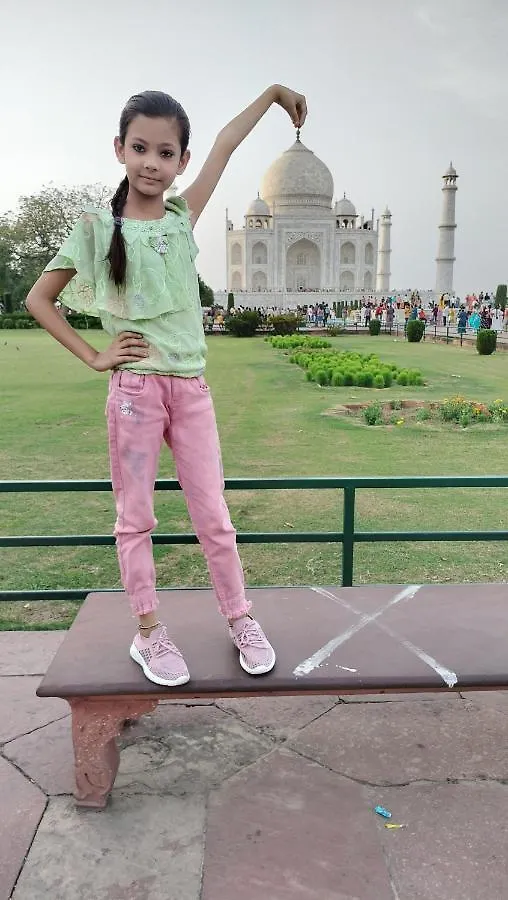 Taj 3 Start Hotel Agra